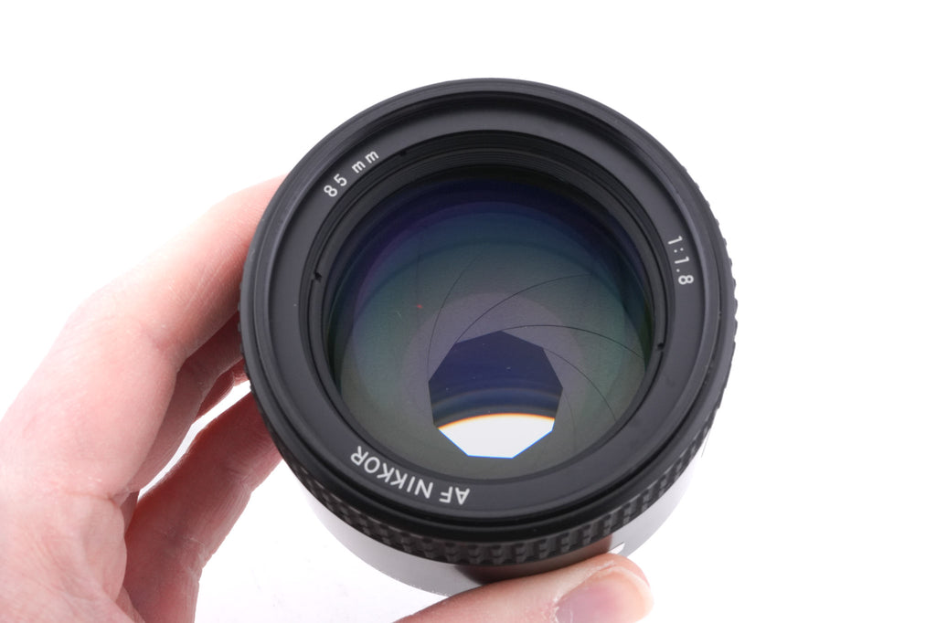 Nikon 85mm f1.8 AF Nikkor