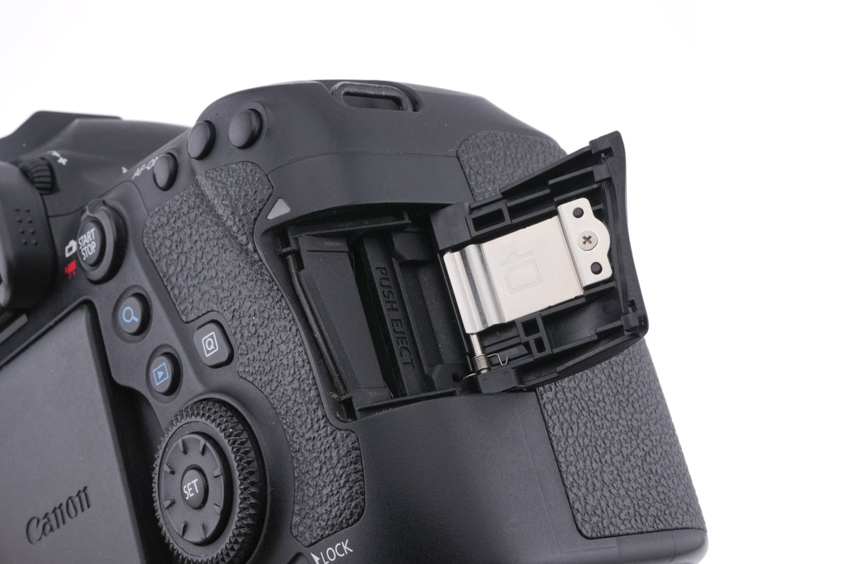 Canon EOS 6D Mark II