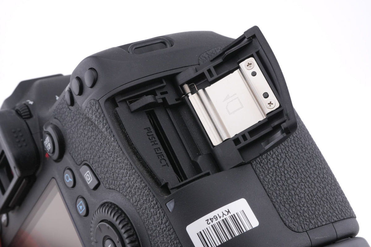 Canon EOS 6D (WG) + BG-1K Vertical Battery Grip