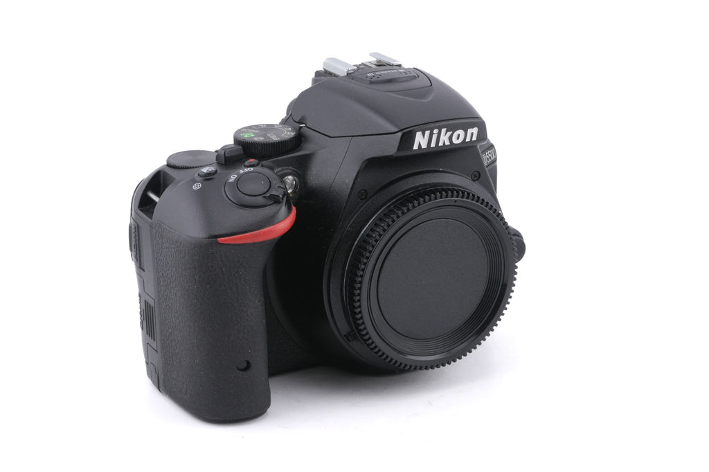 Nikon D5500
