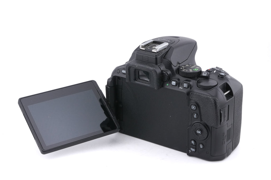 Nikon D5500