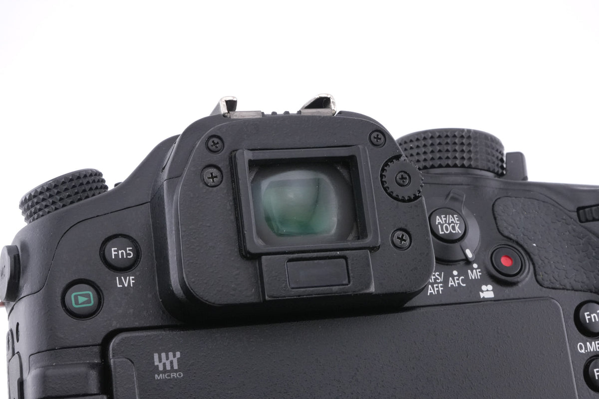 Panasonic Lumix DMC-GH4