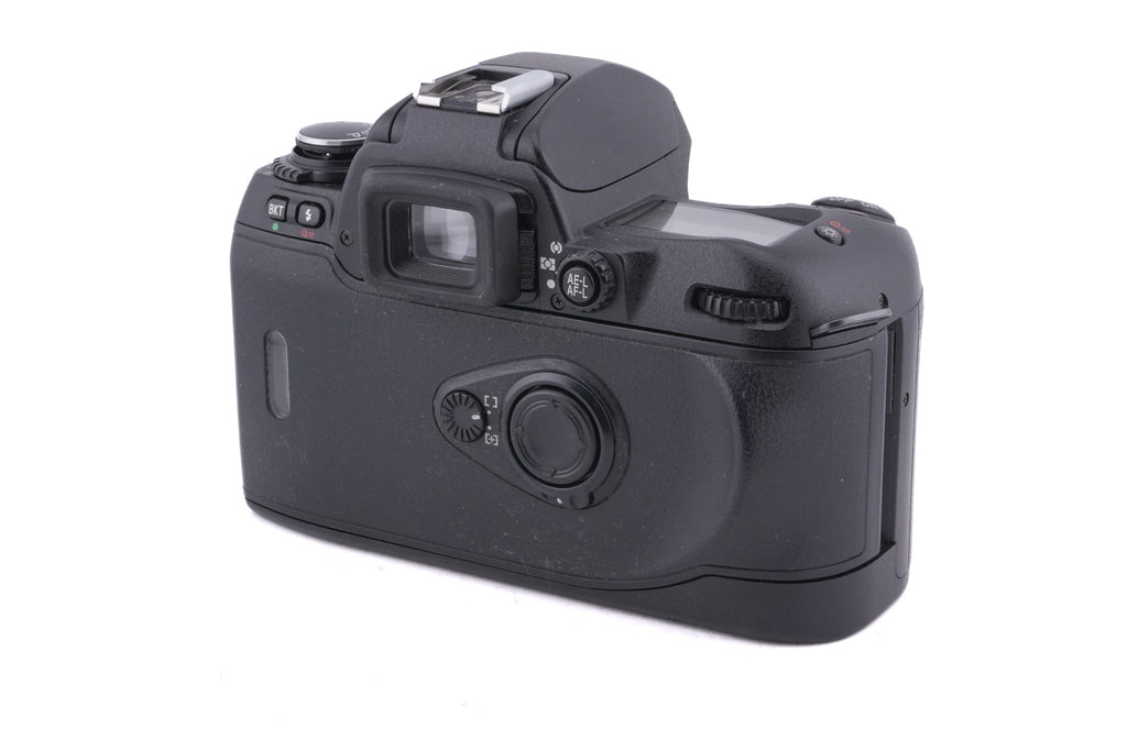 Nikon F80