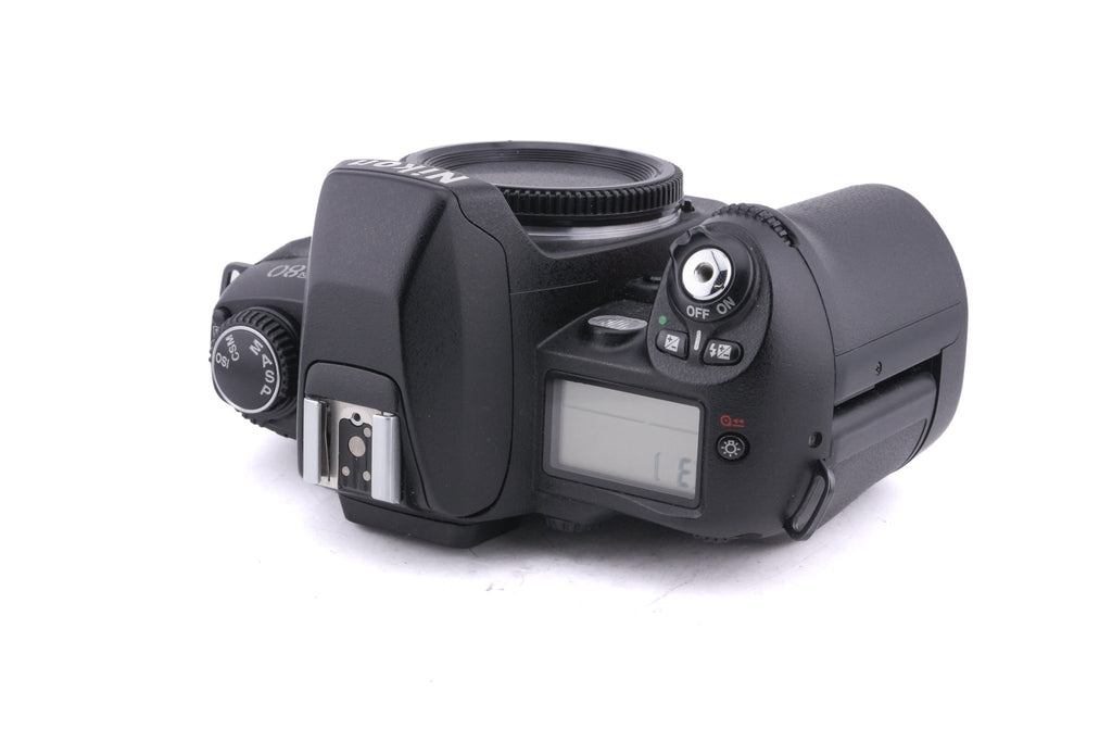 Nikon F80