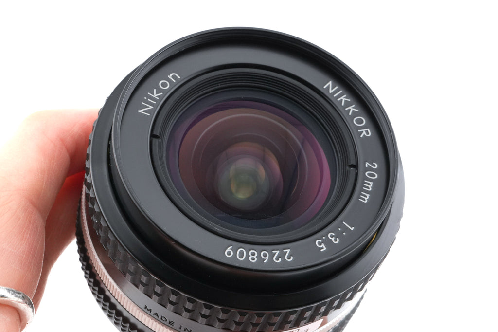 Nikon 20mm f3.5 Nikkor AI-S
