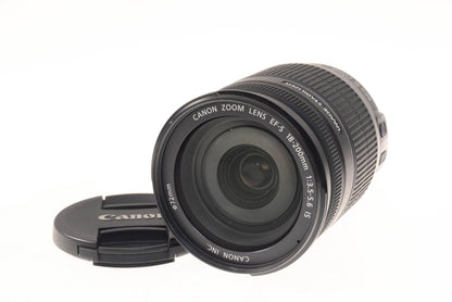 Canon 18-200mm f3.5-5.6 IS