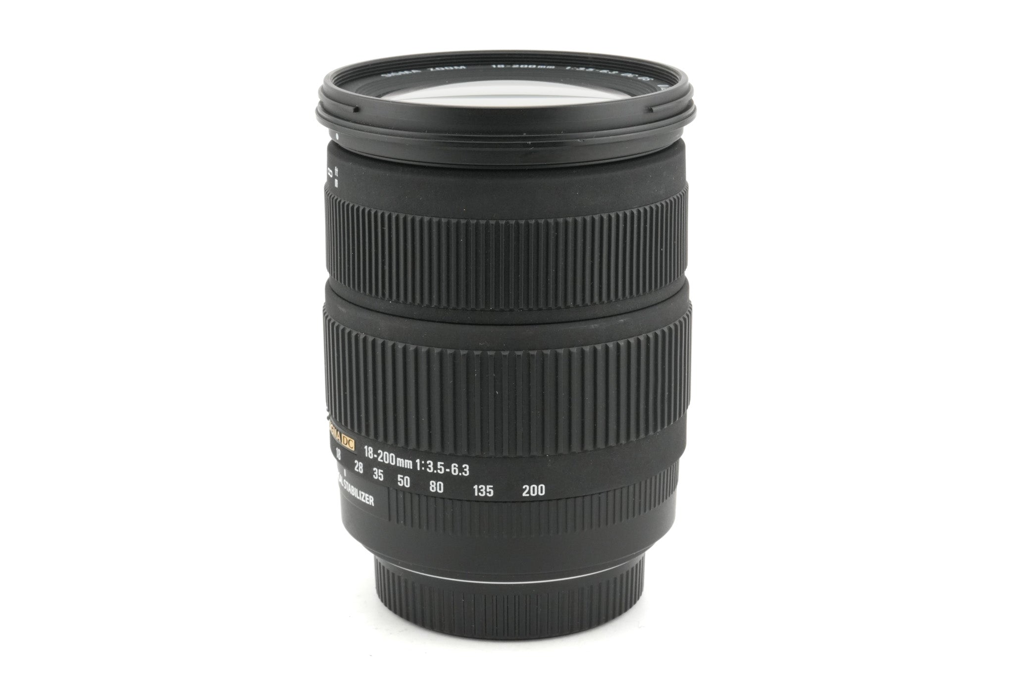 Sigma 18-200mm f3.5-6.3 DC OS