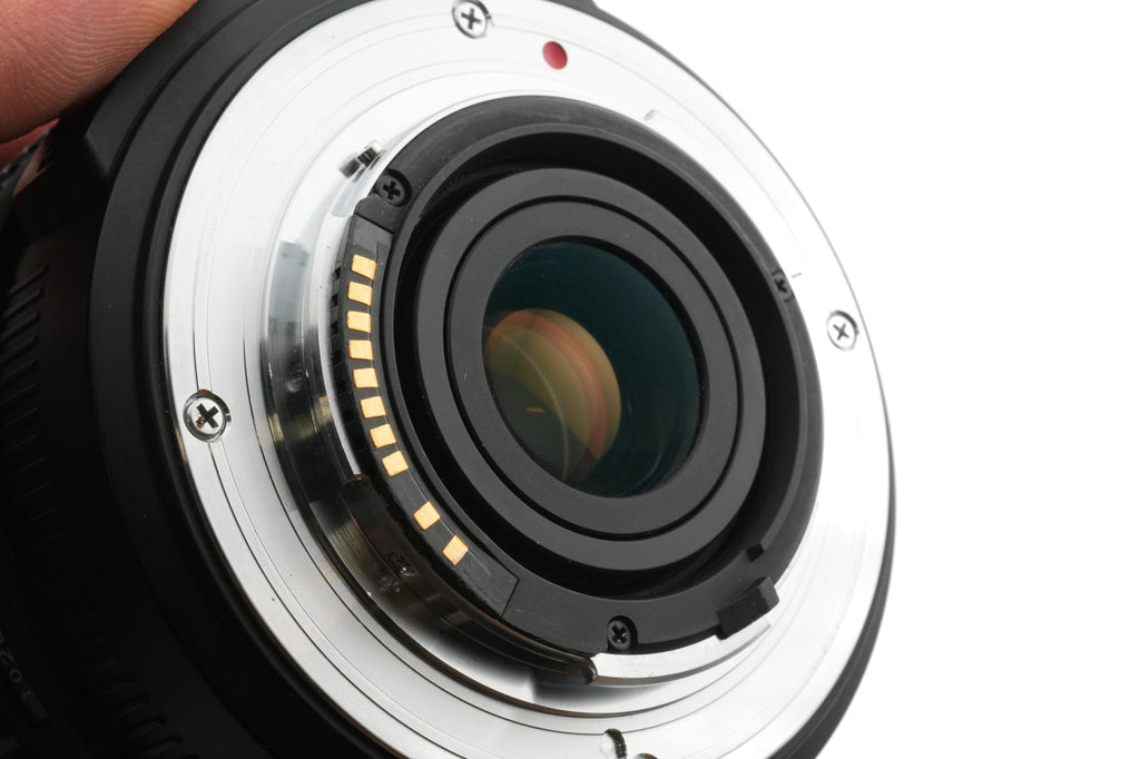 Sigma 18-200mm f3.5-6.3 DC OS