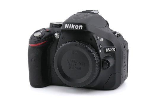 Nikon D5200
