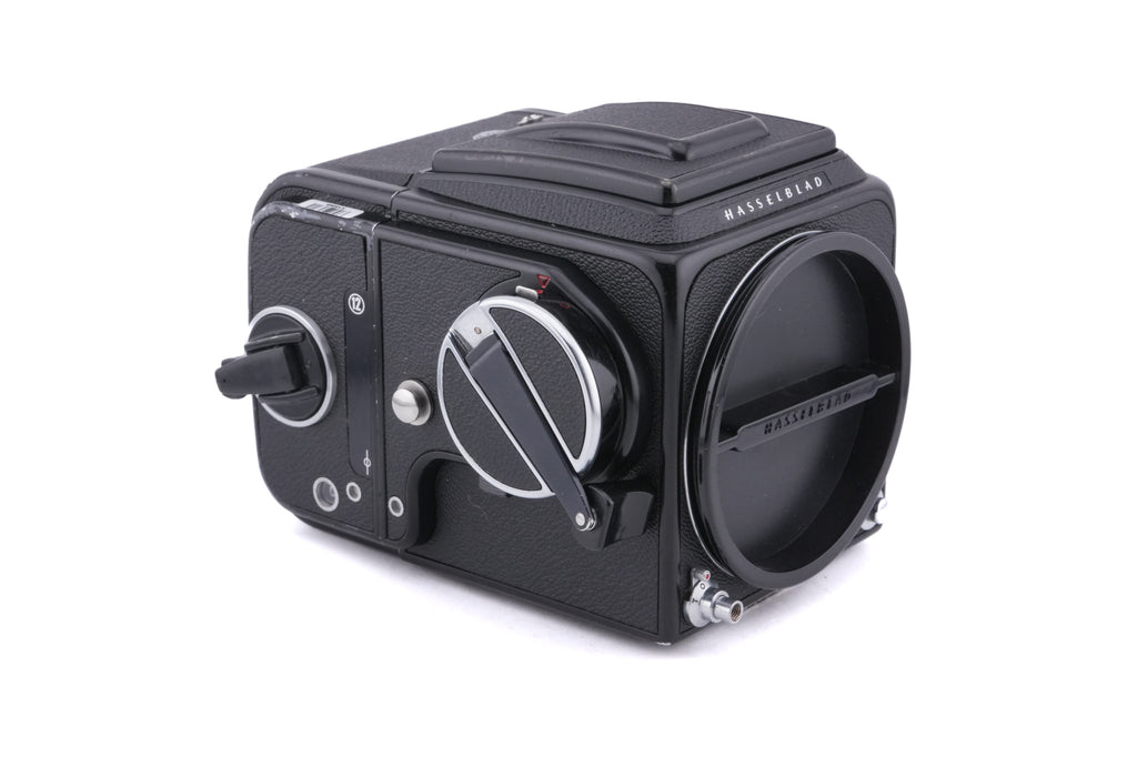 Hasselblad 500C/M (Black, 10170) + Waist Level Finder (Old / Black, 42277) + A12 Film Magazine (Black, 30147) + Acute Matte D Standard Focusing Screen (42204)