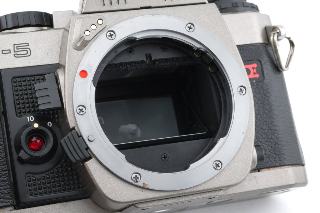 Chinon CG-5