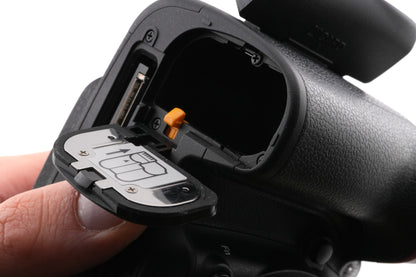 Nikon D7100 + WU-1a Wireless Mobile Adapter