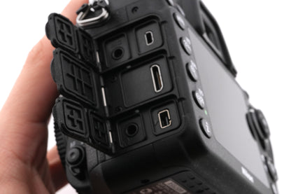 Nikon D7100 + WU-1a Wireless Mobile Adapter