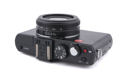 Leica D-Lux 6