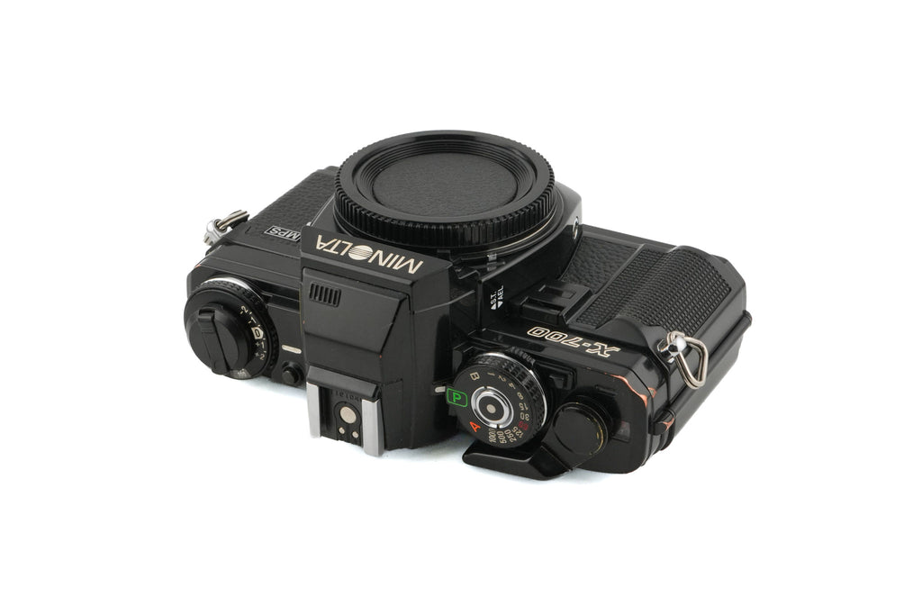 Minolta X-700