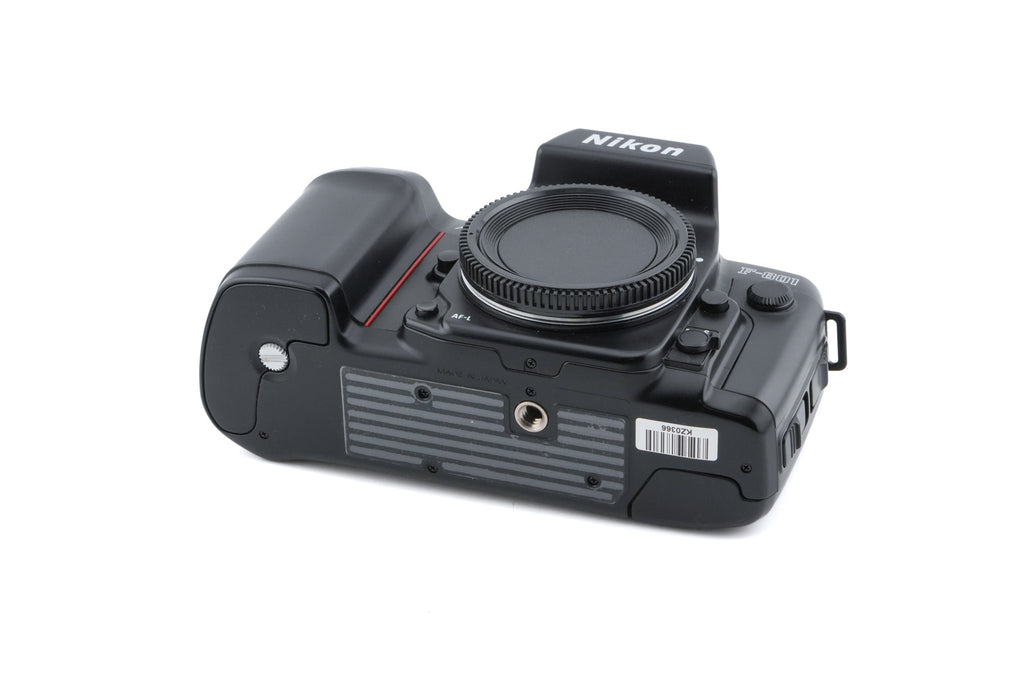 Nikon F-801