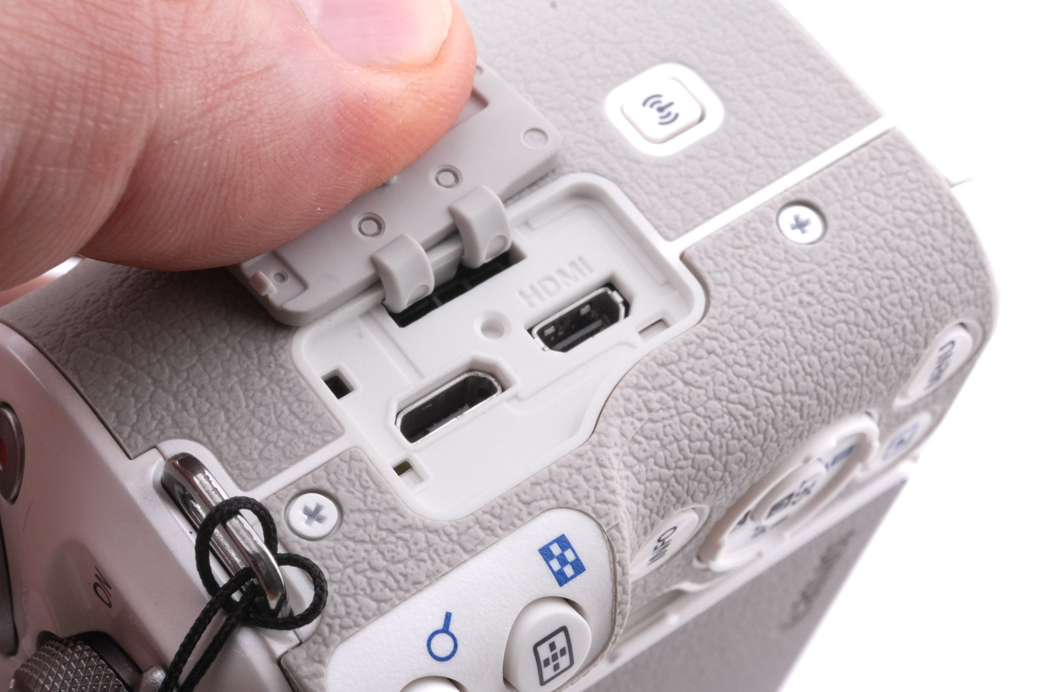 Canon EOS M50
