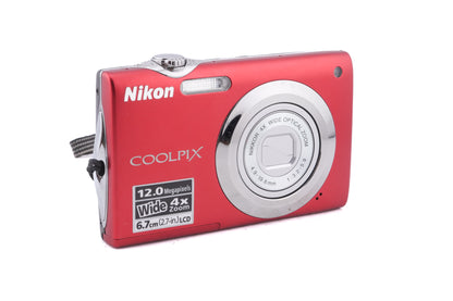 Nikon Coolpix S3000
