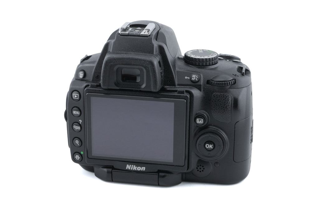 Nikon D5000