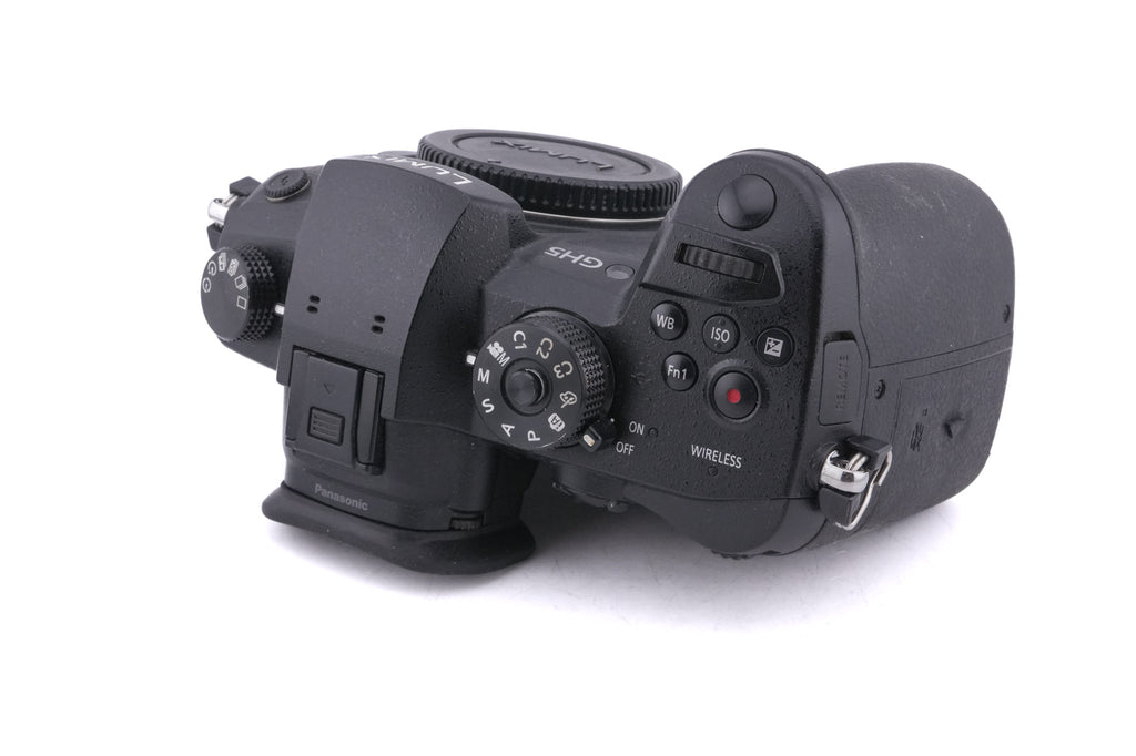 Panasonic Lumix DC-GH5