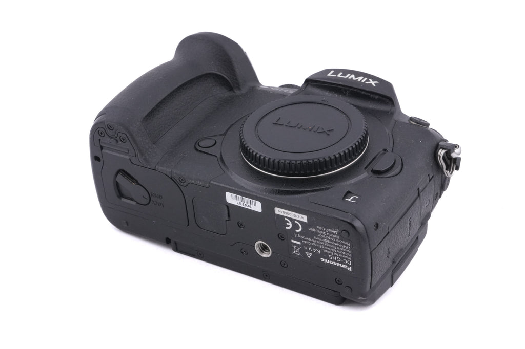Panasonic Lumix DC-GH5