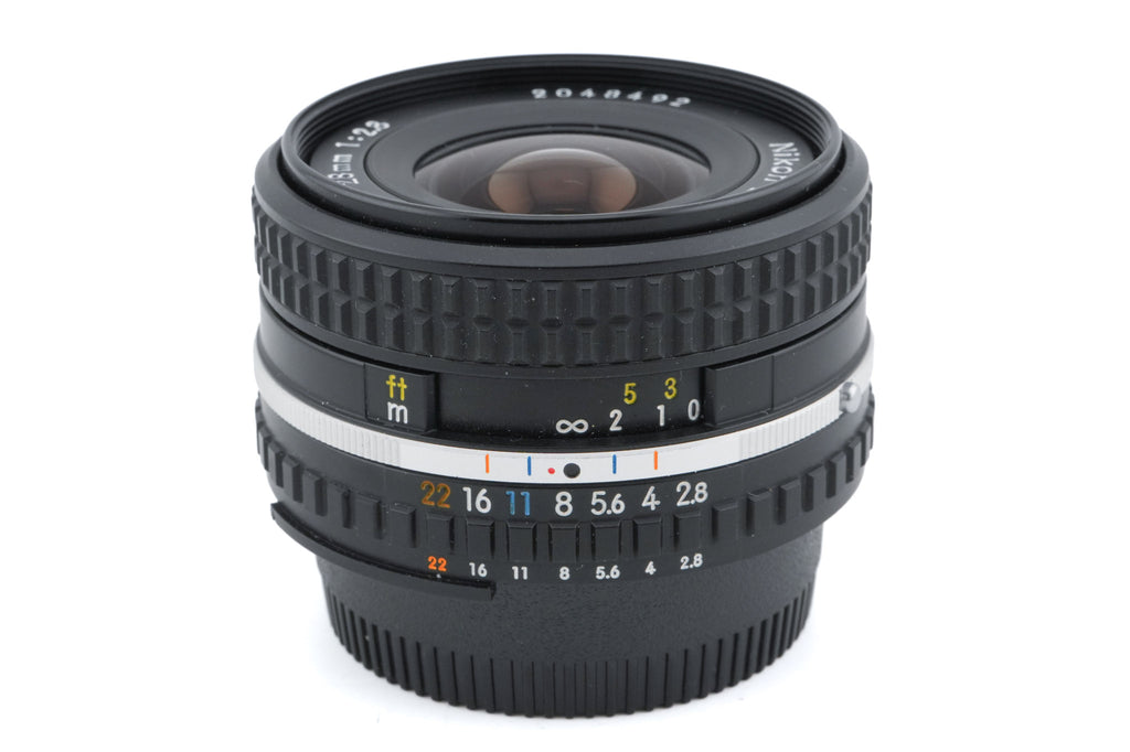 Nikon 28mm f2.8 Series E