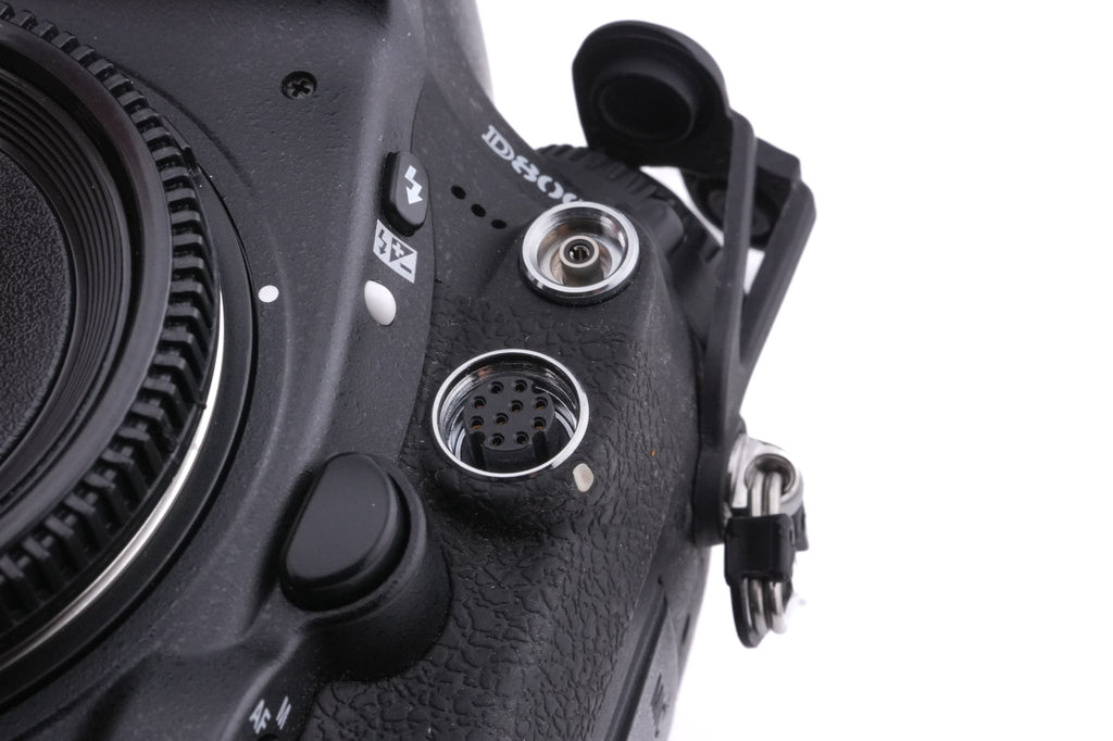Nikon D800