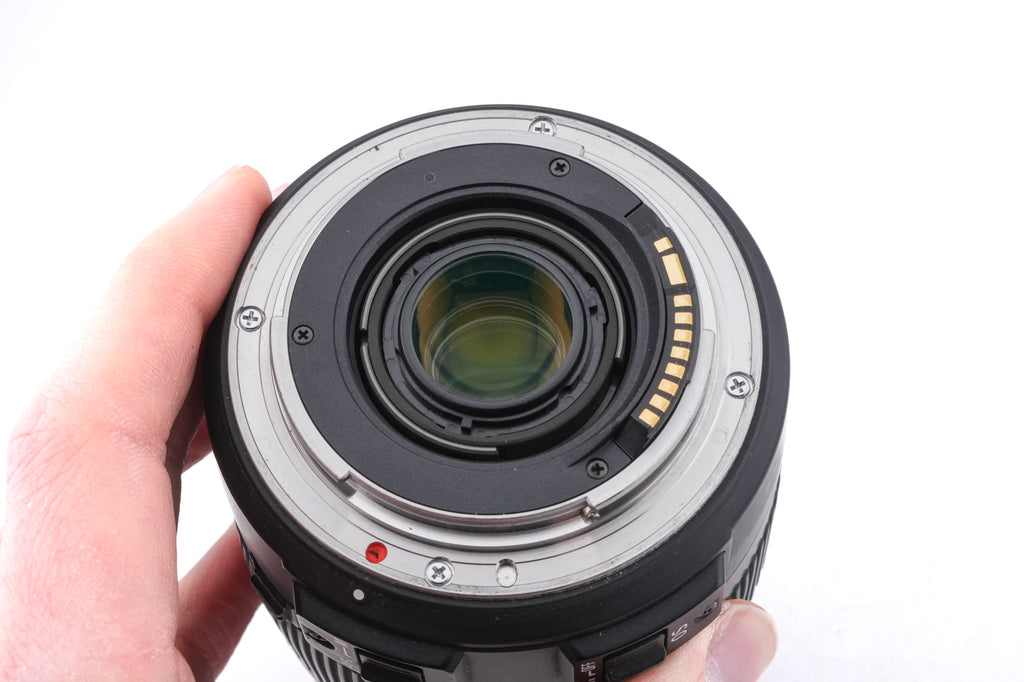Sigma 18-250mm f3.5-6.3 DC OS Macro HSM