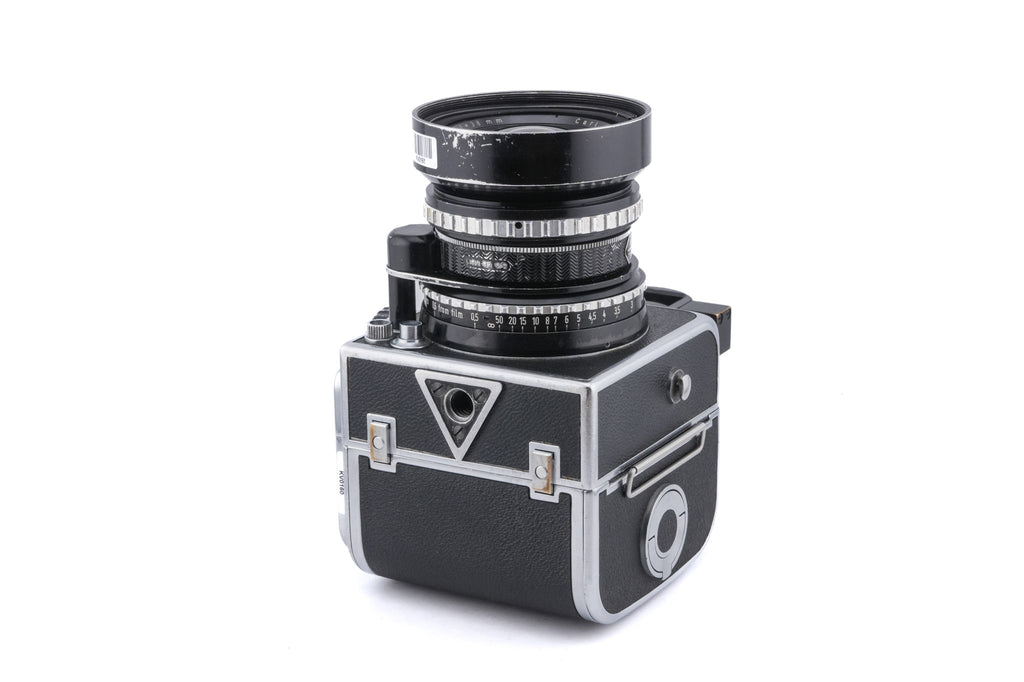 Hasselblad Super Wide (SW) (AKVI / 8020) + SWC Viewfinder (52035/TISOC) + C12 Film Magazine (30015 / TIMAC)