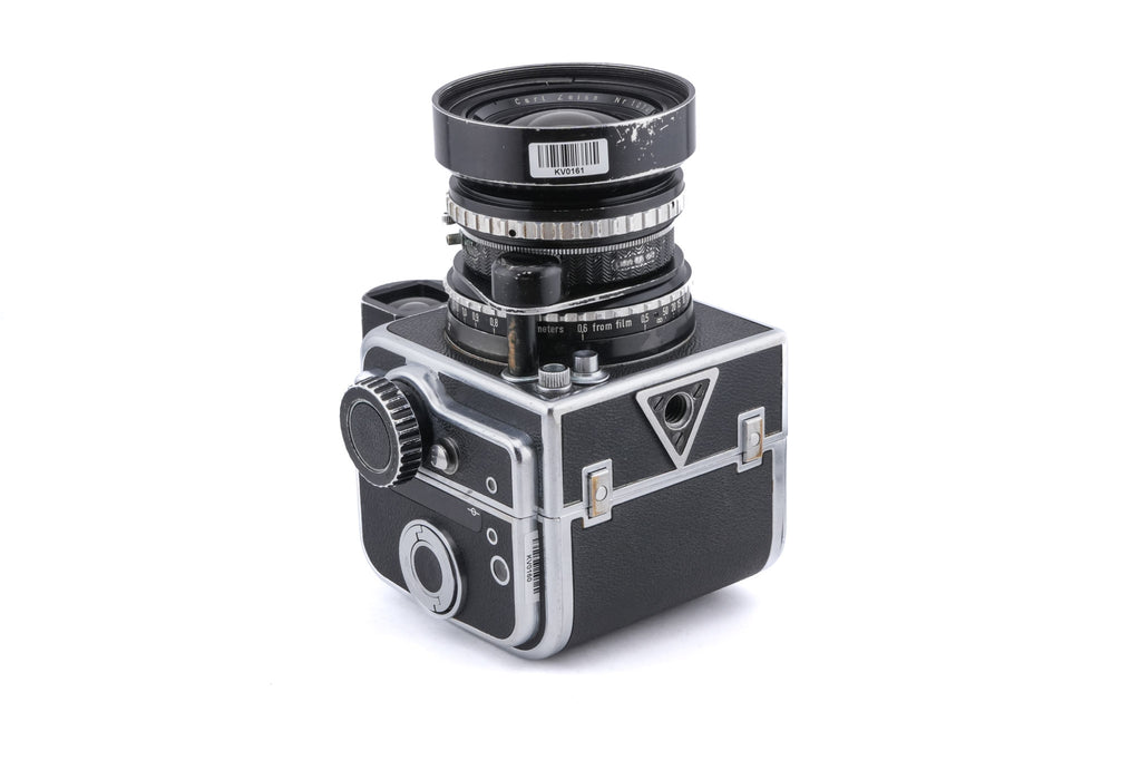 Hasselblad Super Wide (SW) (AKVI / 8020) + SWC Viewfinder (52035/TISOC) + C12 Film Magazine (30015 / TIMAC)