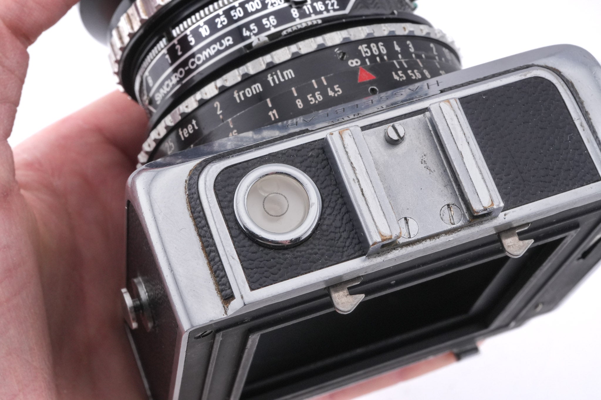 Hasselblad Super Wide (SW) (AKVI / 8020) + SWC Viewfinder (52035/TISOC) + C12 Film Magazine (30015 / TIMAC)