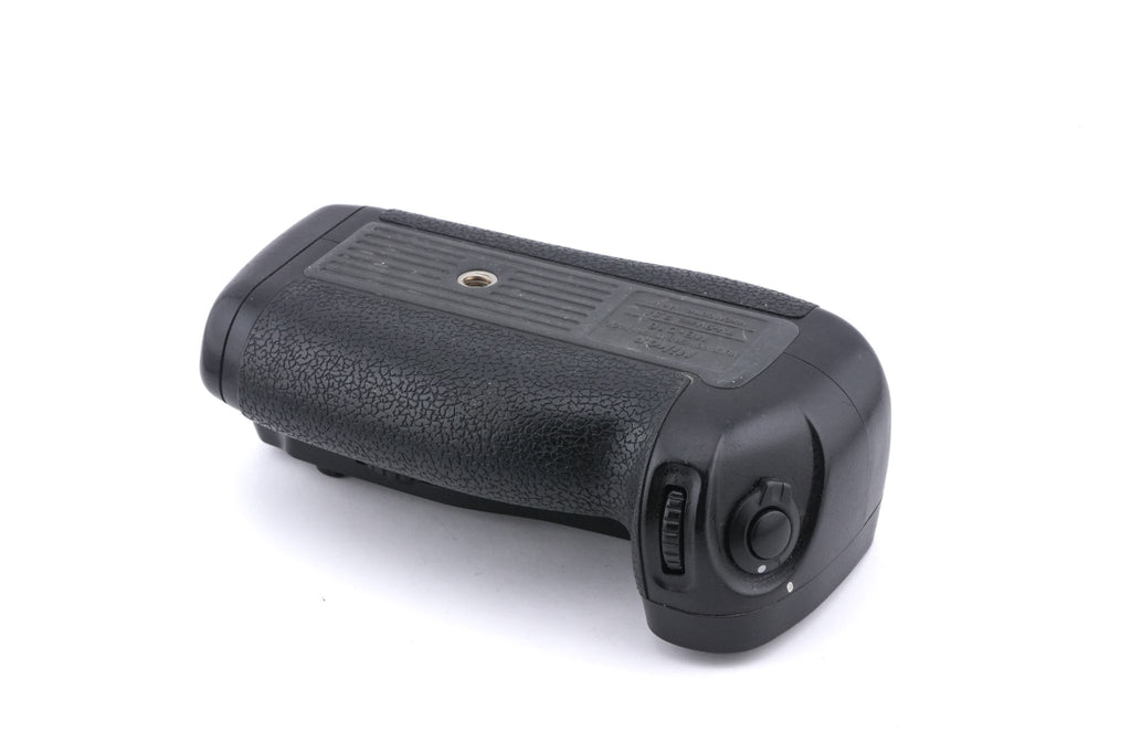 Nikon MB-D16 Multi-Power Battery Pack
