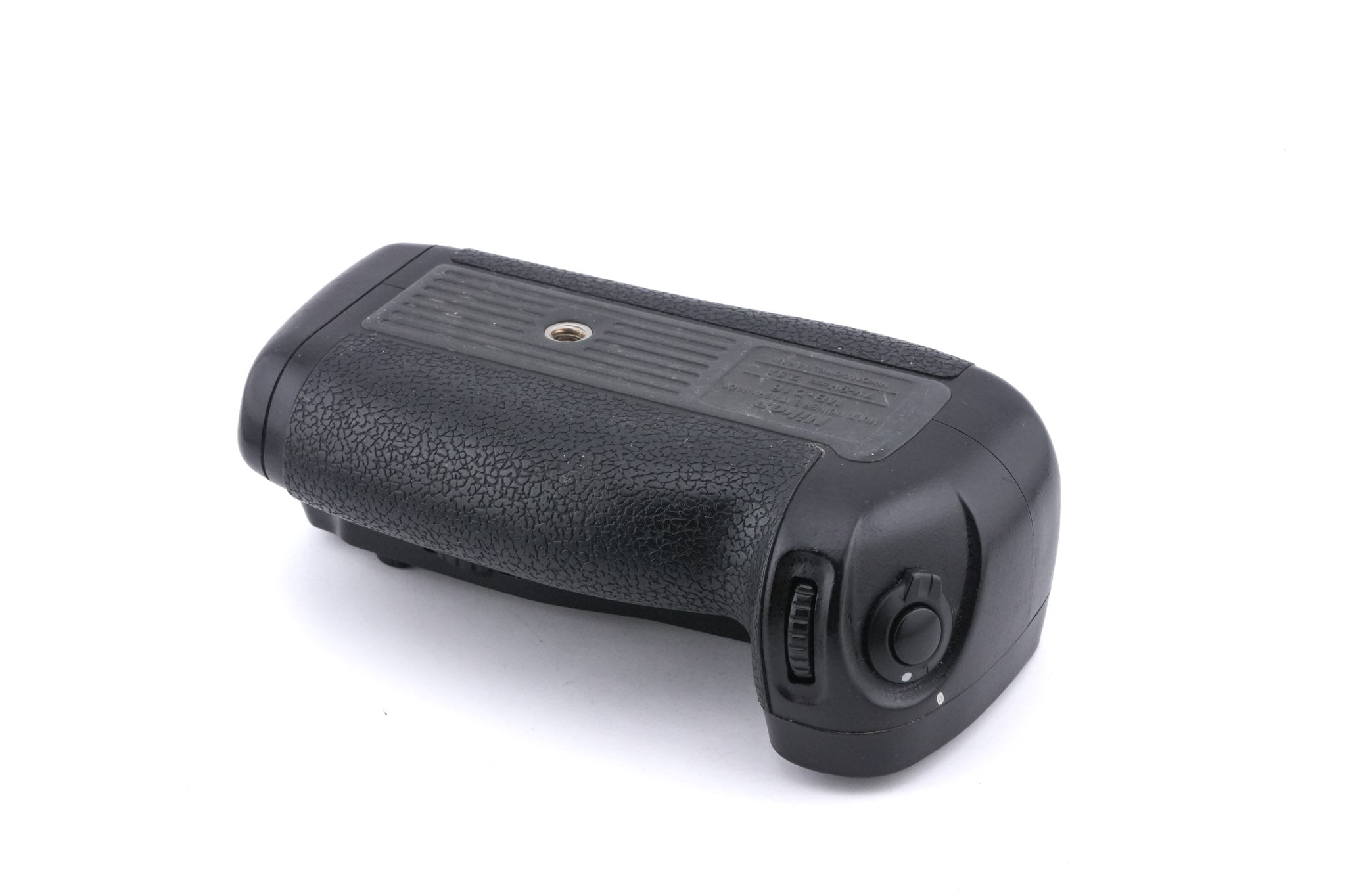 Nikon MB-D16 Multi-Power Battery Pack