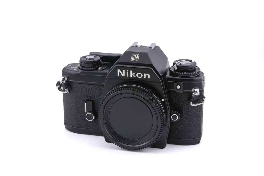 Nikon EM