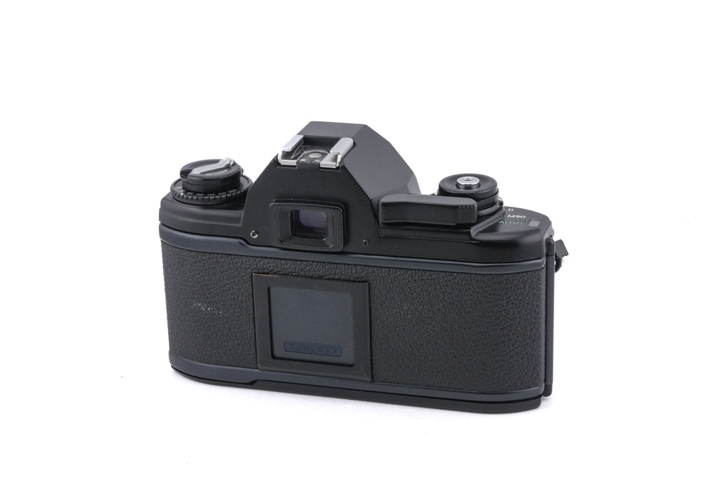 Nikon EM