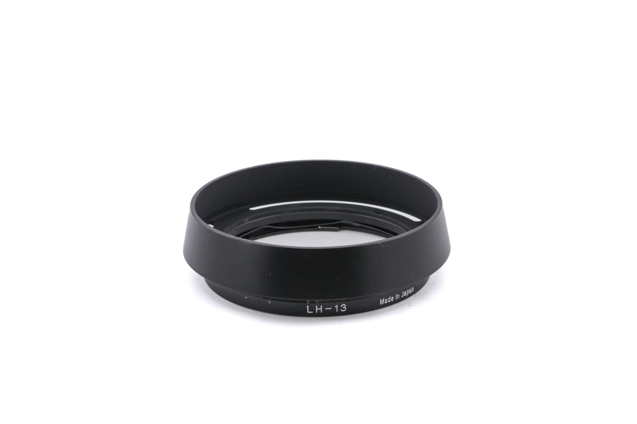 Voigtländer LH-13 Lens Hood