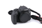 Canon EOS 800D