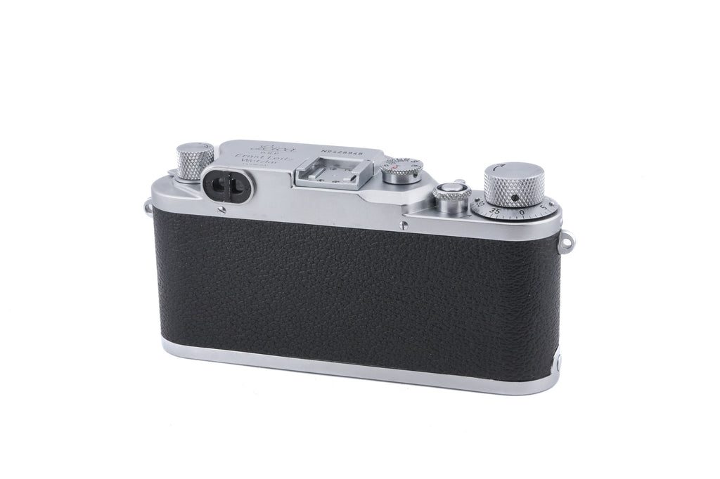 Leica IIIc + 5cm f2 Summitar