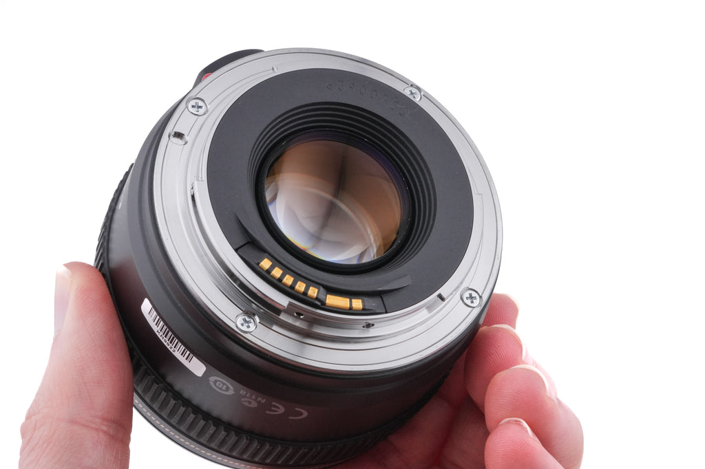 Canon 28mm f1.8 USM