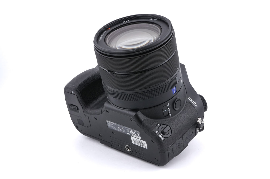 Sony Cyber-Shot DSC-RX10 IV