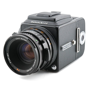 Hasselblad 500C/M + A12N Film Magazine + 80mm f2.8 Planar T* CF + Waist Level Finder (New / 42323 Black)