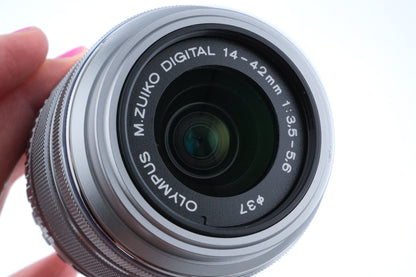 Olympus 14-42mm f3.5-5.6 M.Zuiko Digital R MSC II
