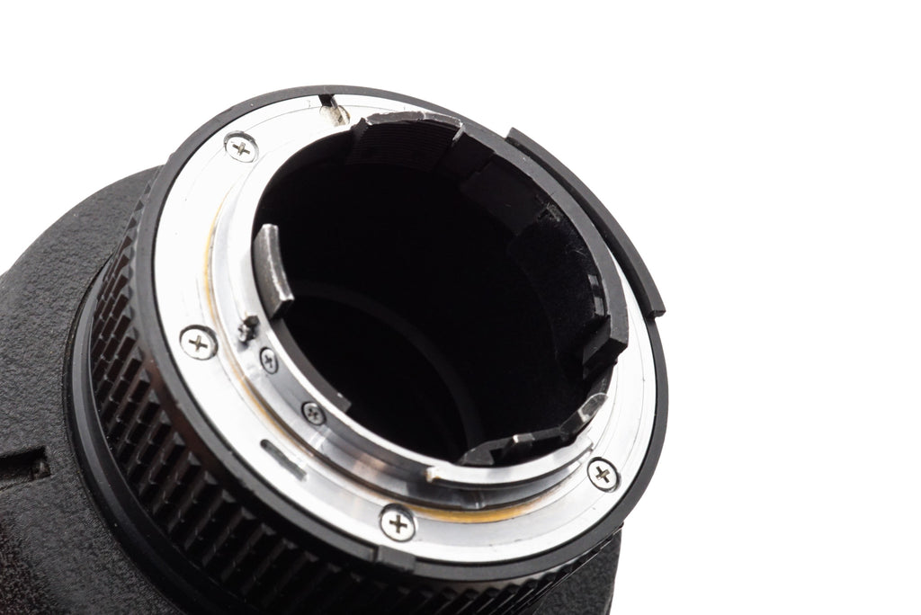 Nikon 300mm f2.8 AF-S Nikkor D ED SWM