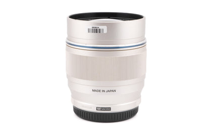 Olympus 75mm f1.8 M.Zuiko Digital ED MSC