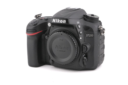 Nikon D7200