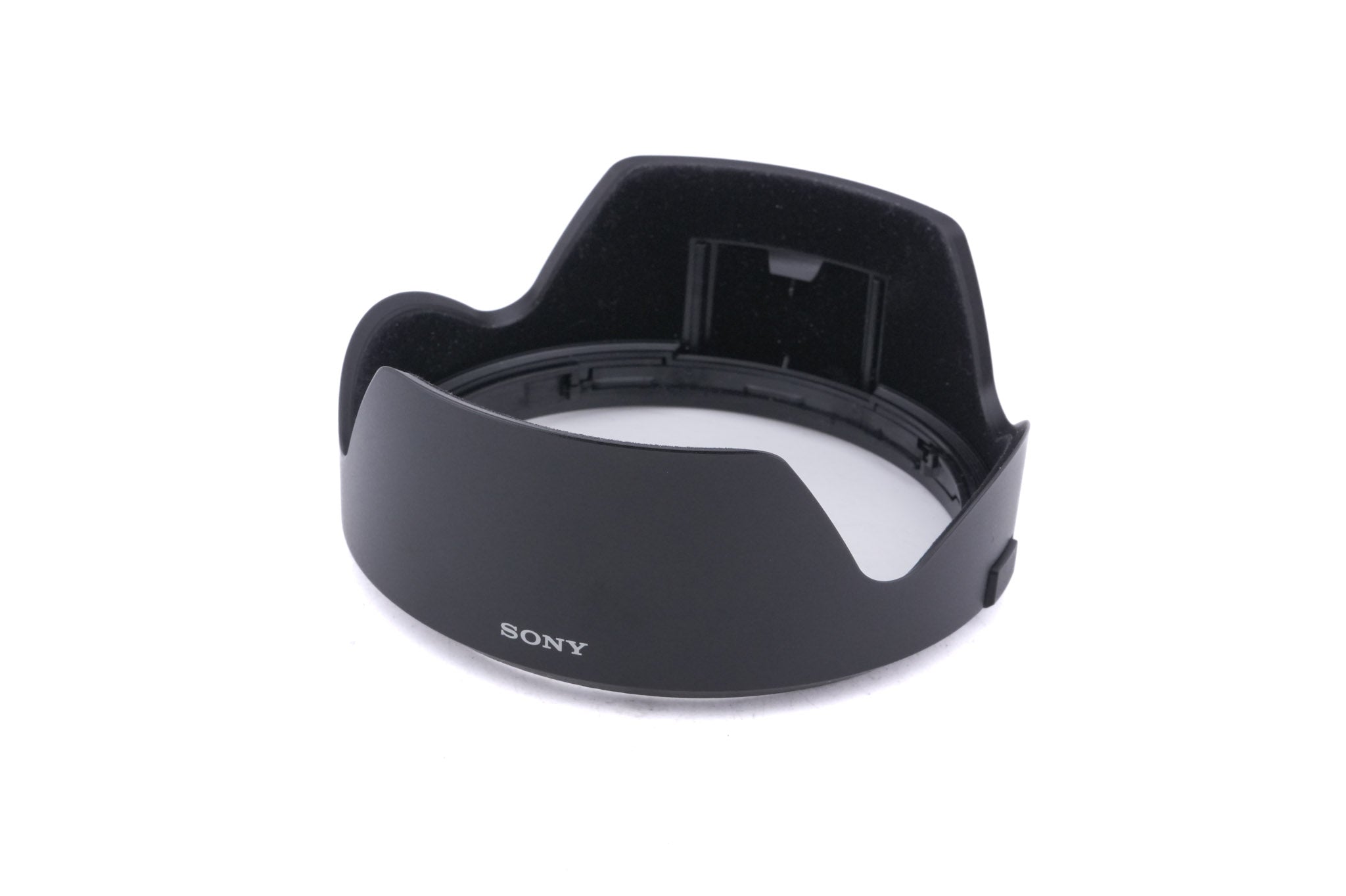 Sony 24-70mm f2.8 GM II (SEL2470GM2) + ALC-SH168 Lens Hood