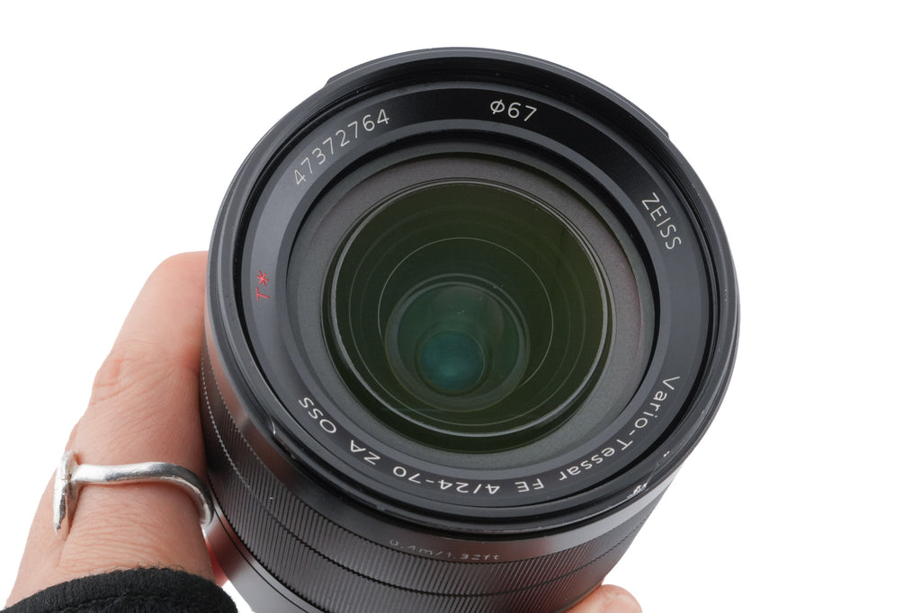 Sony 24-70mm f4 Vario-Tessar ZA OSS T* (SEL2470Z)