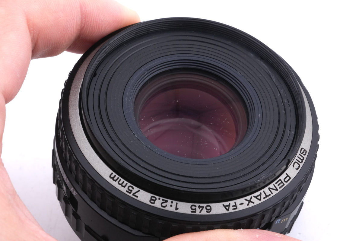 Pentax 75mm f2.8 SMC Pentax-FA 645