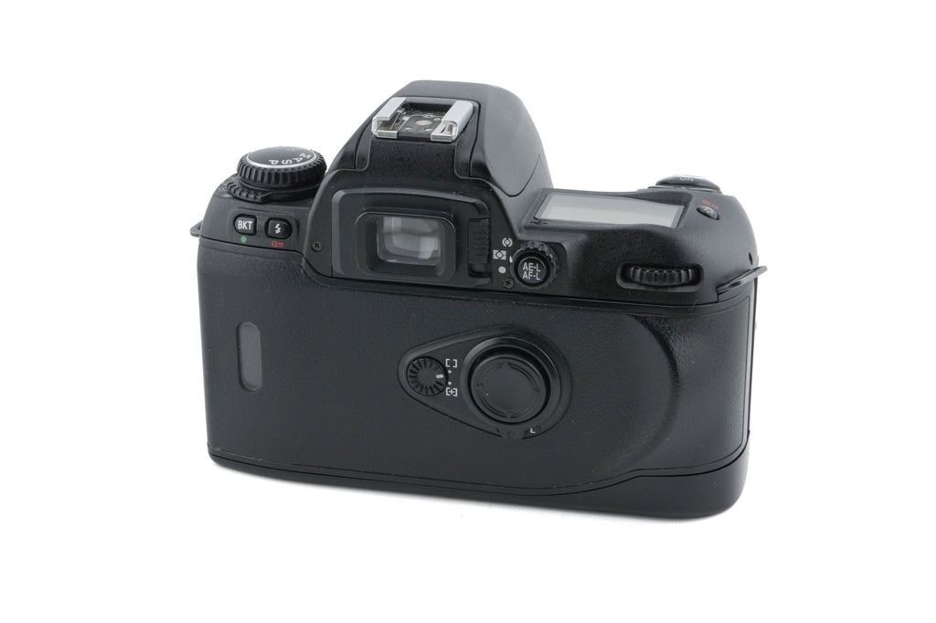 Nikon F80