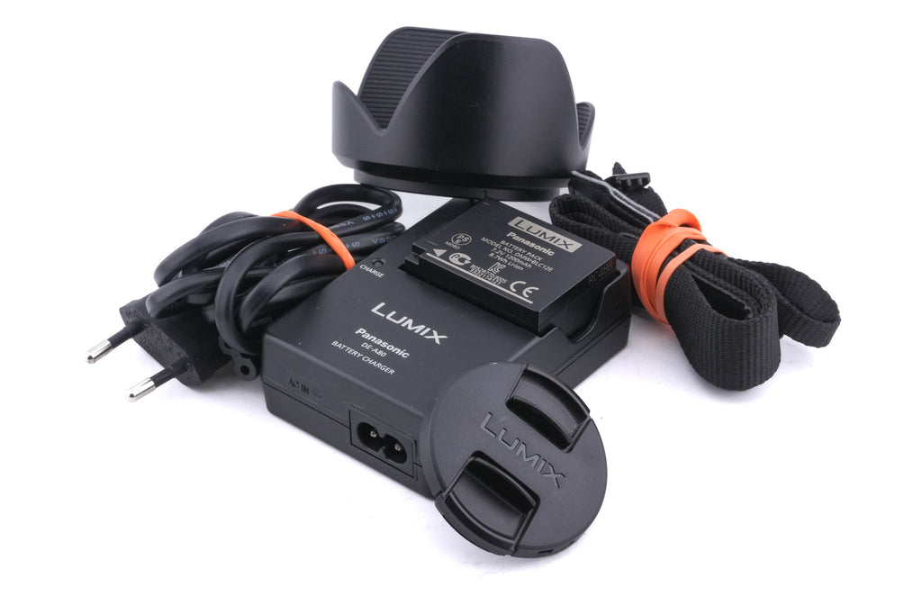 Panasonic Lumix DMC-FZ200
